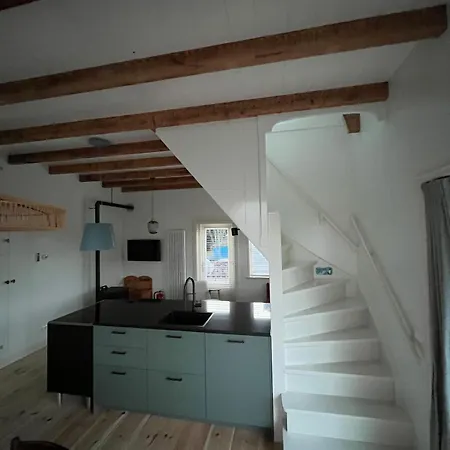 Rina's House - Authentiek Houten Gastenverblijf Holiday home Watergang